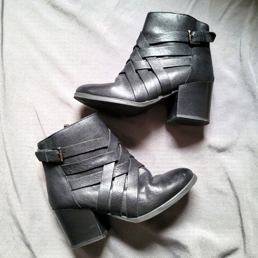 Fabianelli | Black Leather Strappy Moto Block Heel Platform Boot 38/7.5
